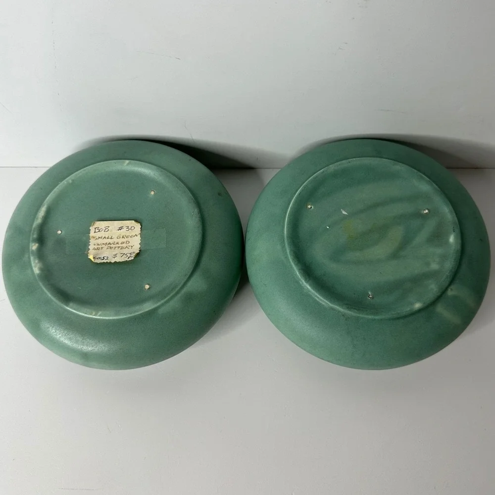 2 Art‎ Pottery Matte Green Low Profile Round Vases MCM Style Unmarked 2